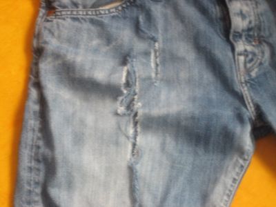 Jeans after goal of Marco di Vaio
