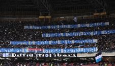 Napoli-fans welcome Genoa-fans